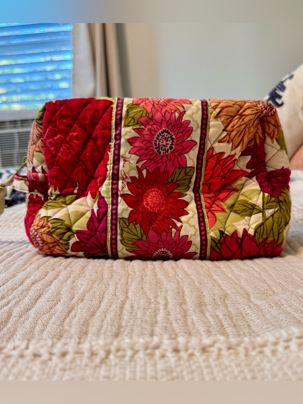 Vera Bradley Quilted Cosmetic Bag in Retired Hello Dahlia Pattern